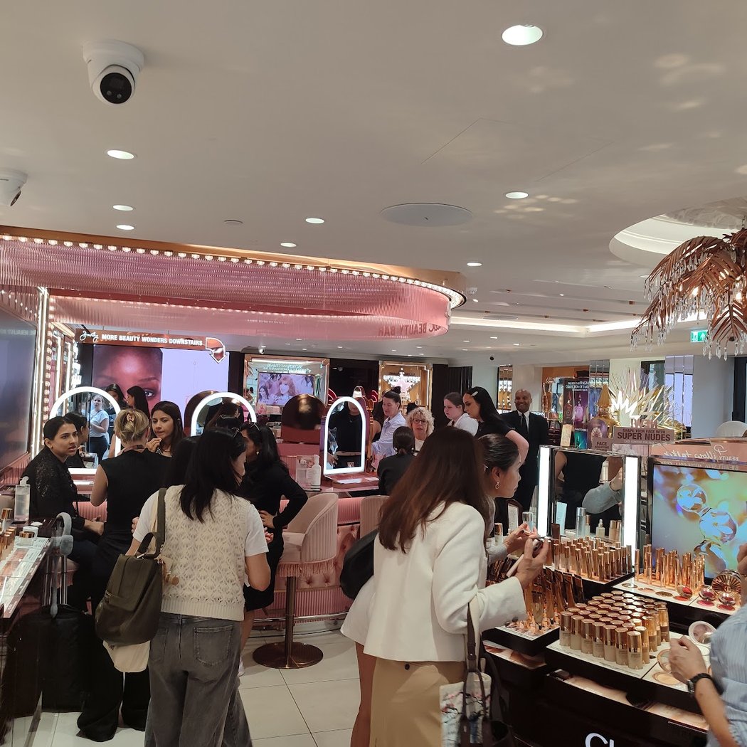 Charlotte Tilbury - Covent Garden