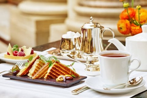 The Ultimate Christmas Staycation 1