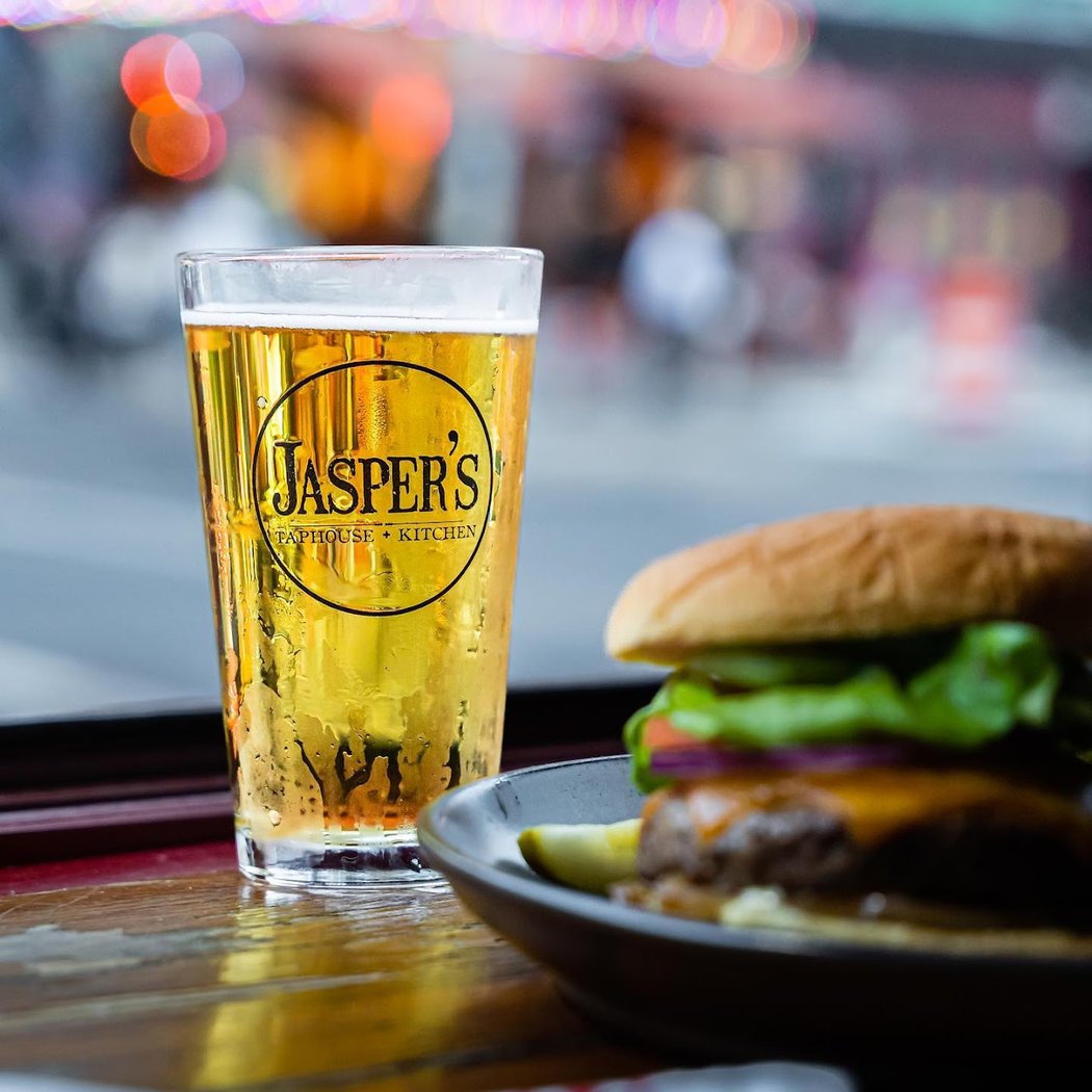Jasper's Taphouse & Kitchen 3