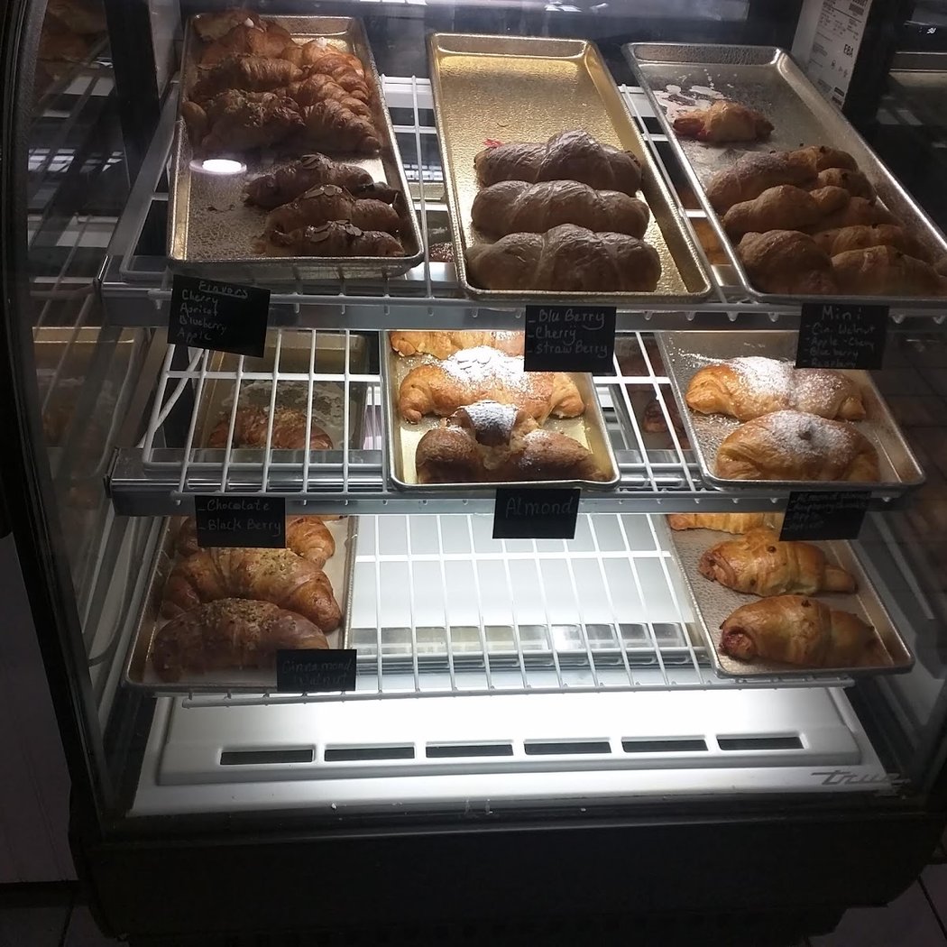 Cafe Des Croissants 3