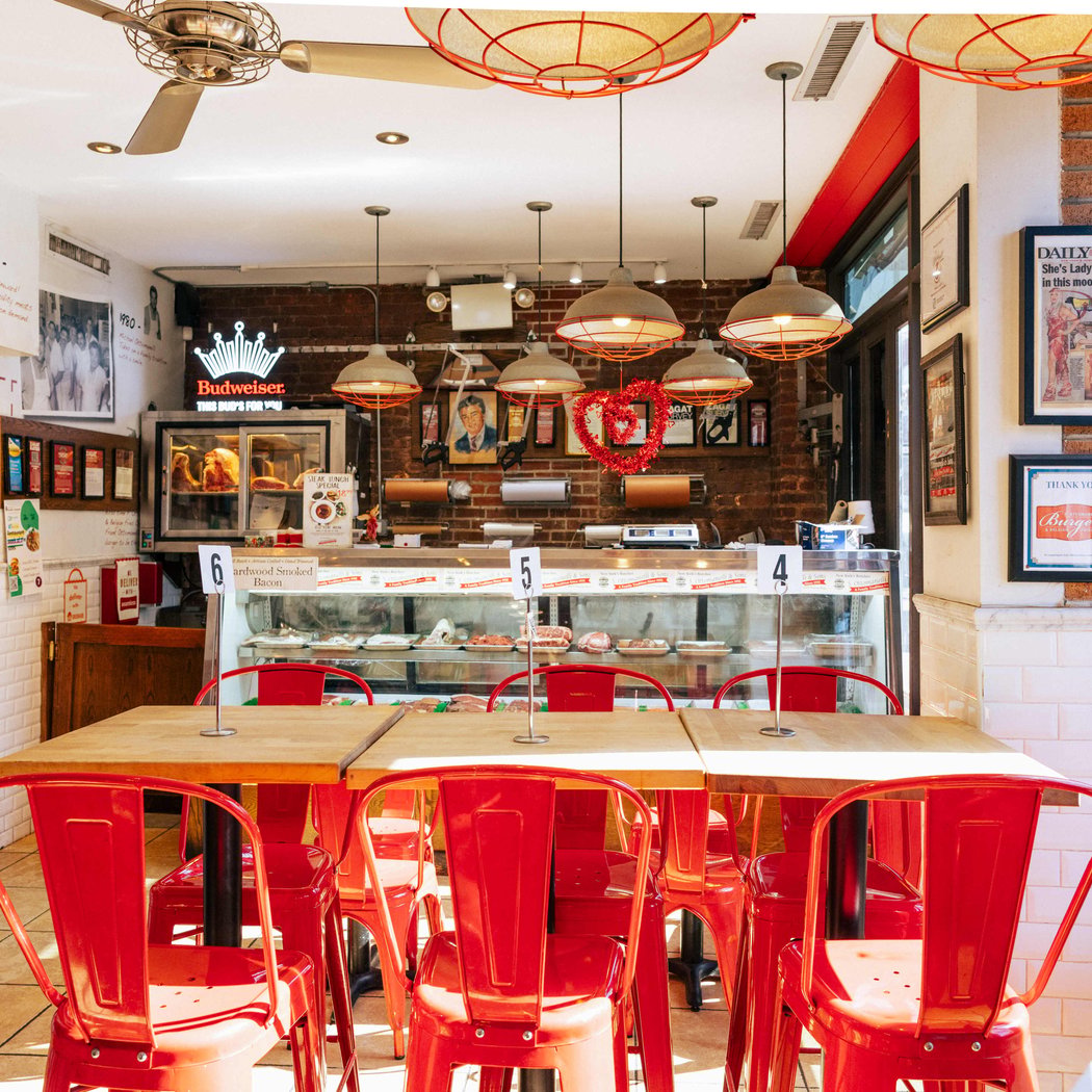 F. Ottomanelli Burgers and Belgian Fries 3