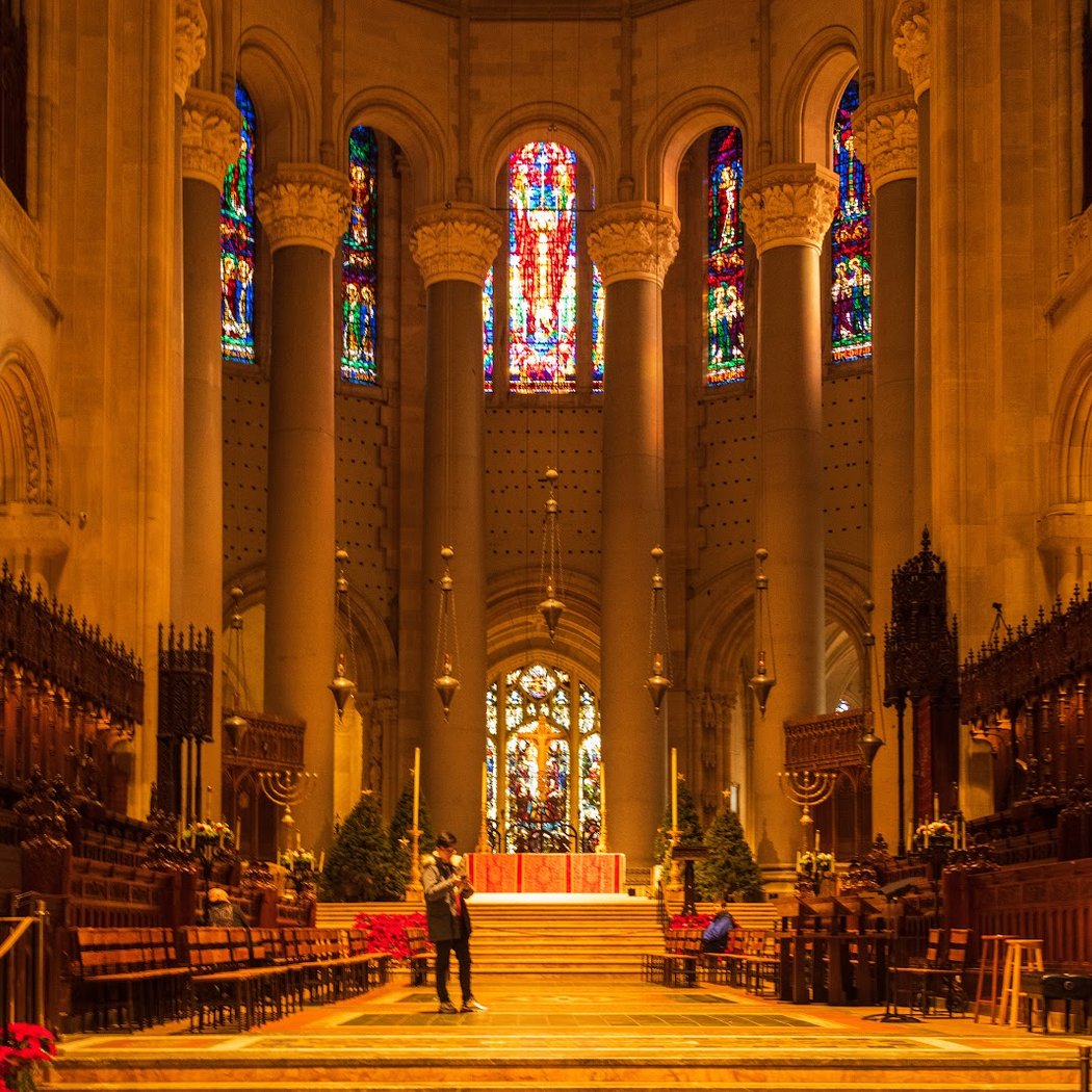 Talk by architect Nicolas Kemper on the history of the Cathedral of St. John the Divine 1