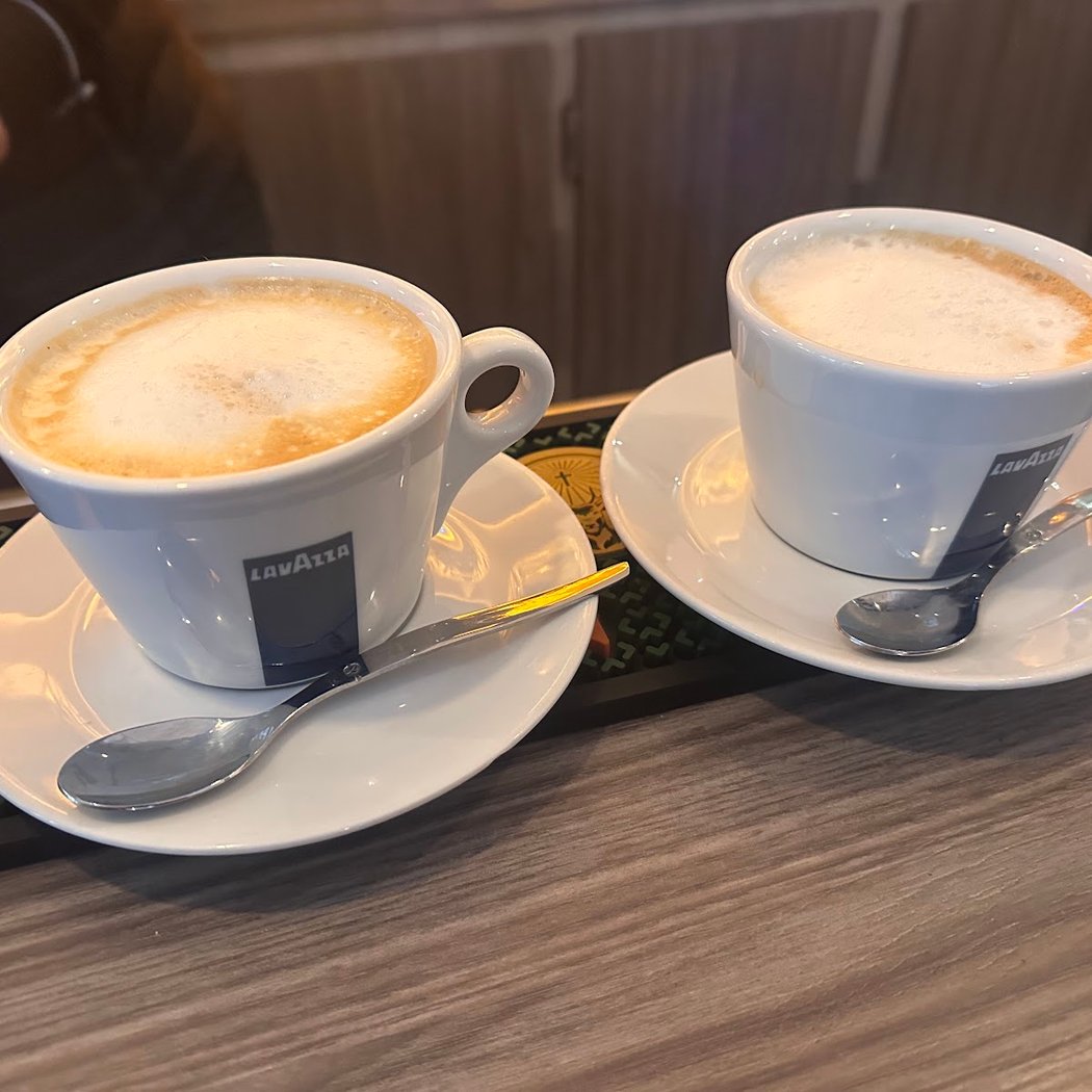 Le Pont Royal Cafe 1