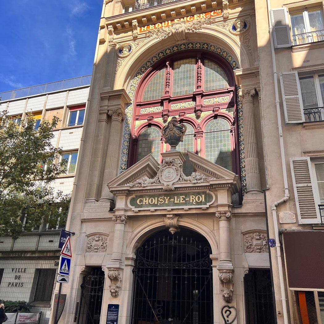 Le Manoir de Paris 2