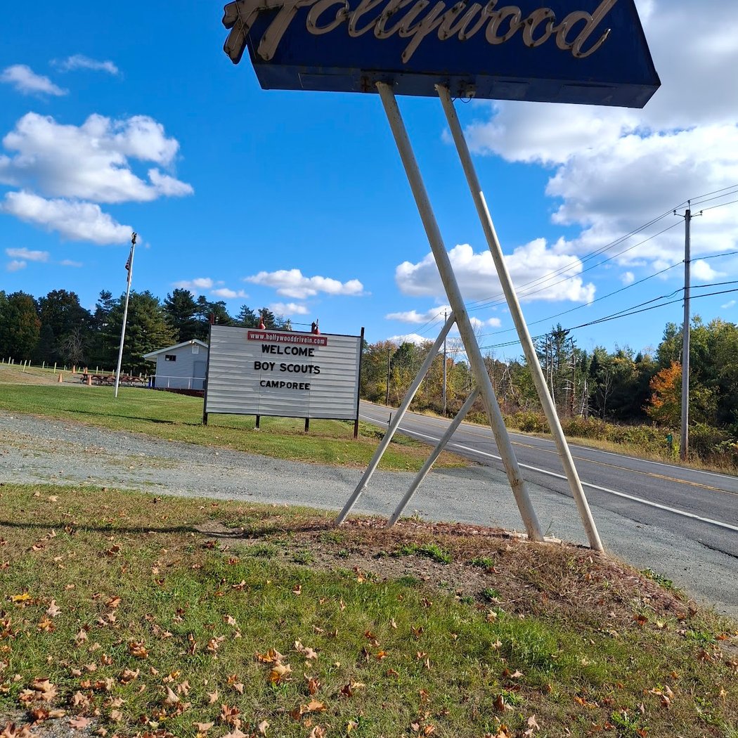 Hollywood Drive-In Theatre 3