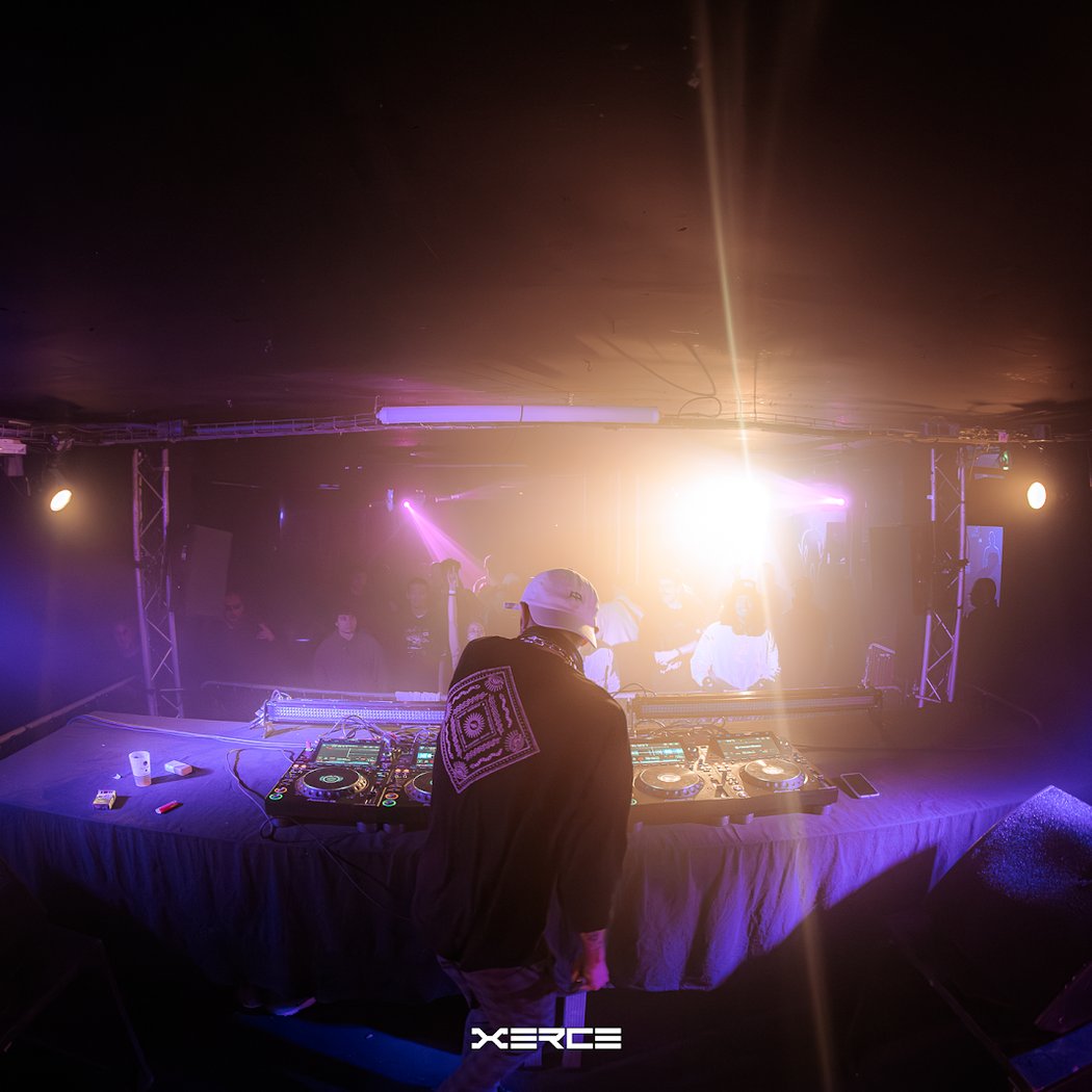 AFTER O’CLOCK : DJ HOLOGRAPHIC, KIKE PRAVDA, KMYLE 5