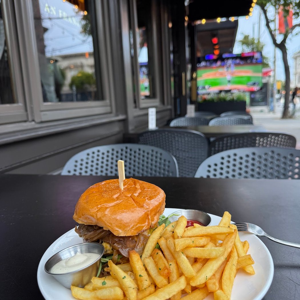 Pacific Heights Weekends 1