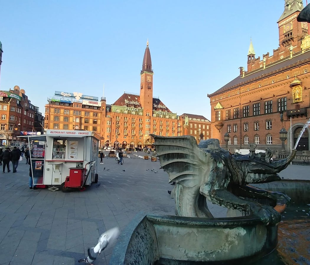 Rådhuspladsen 3