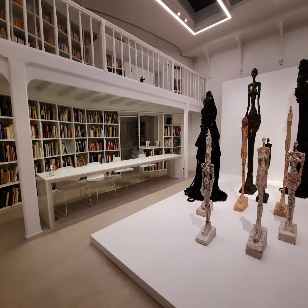 Alberto Giacometti, Ne pas parler de sculptures peintes 3