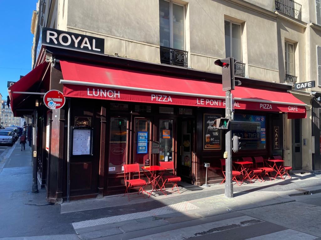 Le Pont Royal Cafe 2