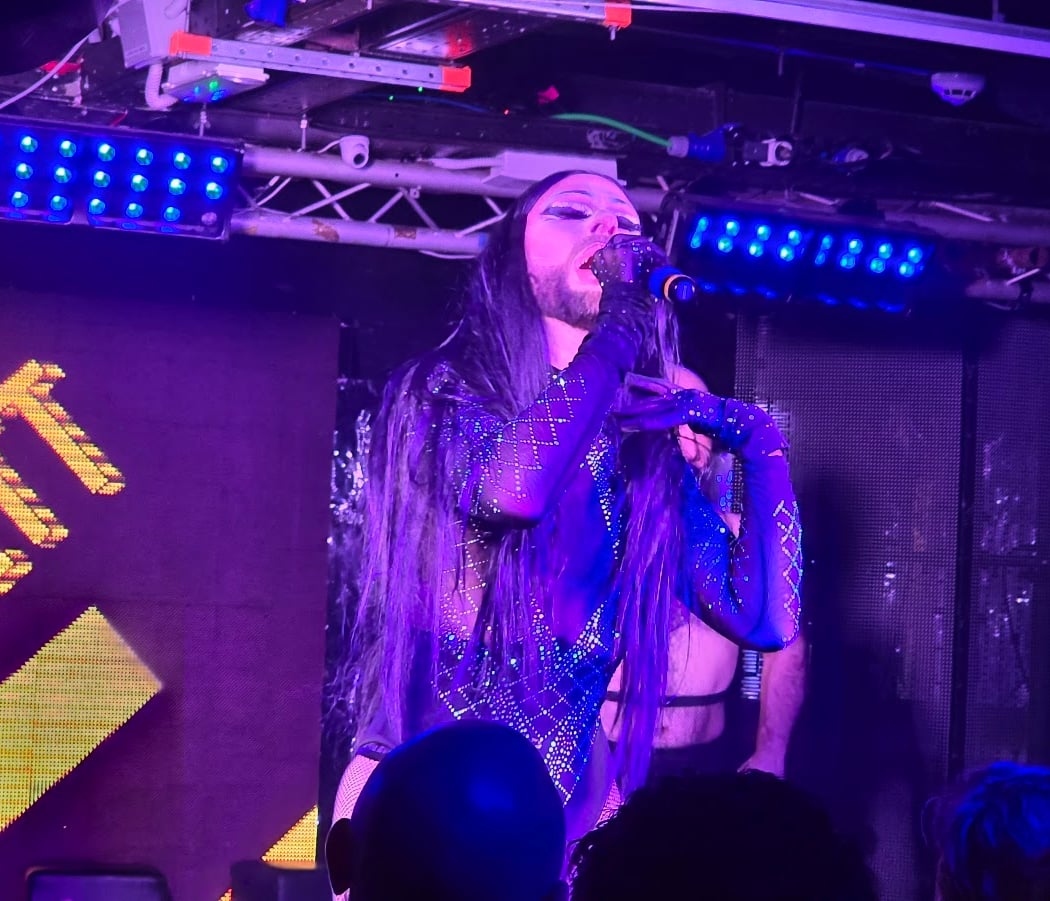 Cabaret Bizarre in Italy 4