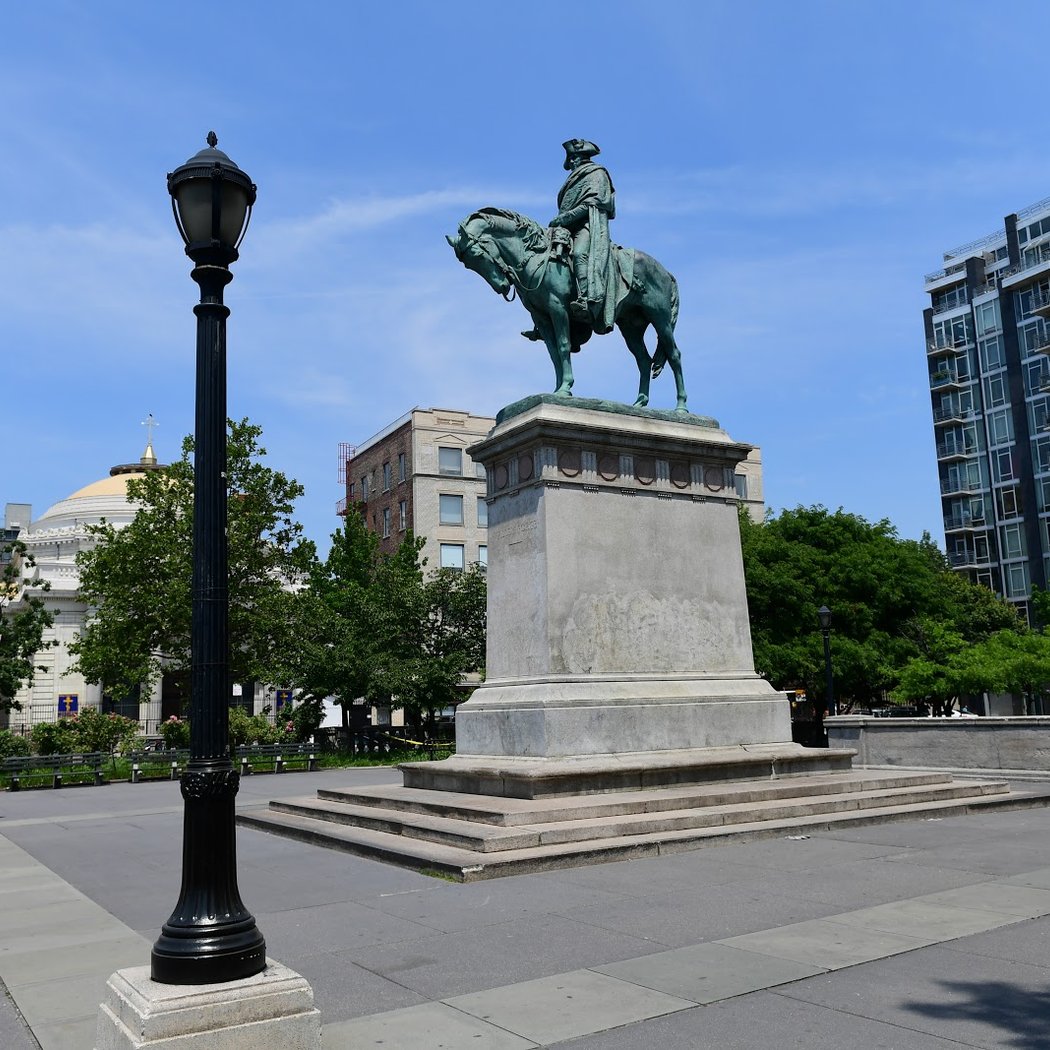 Continental Army Plaza 1
