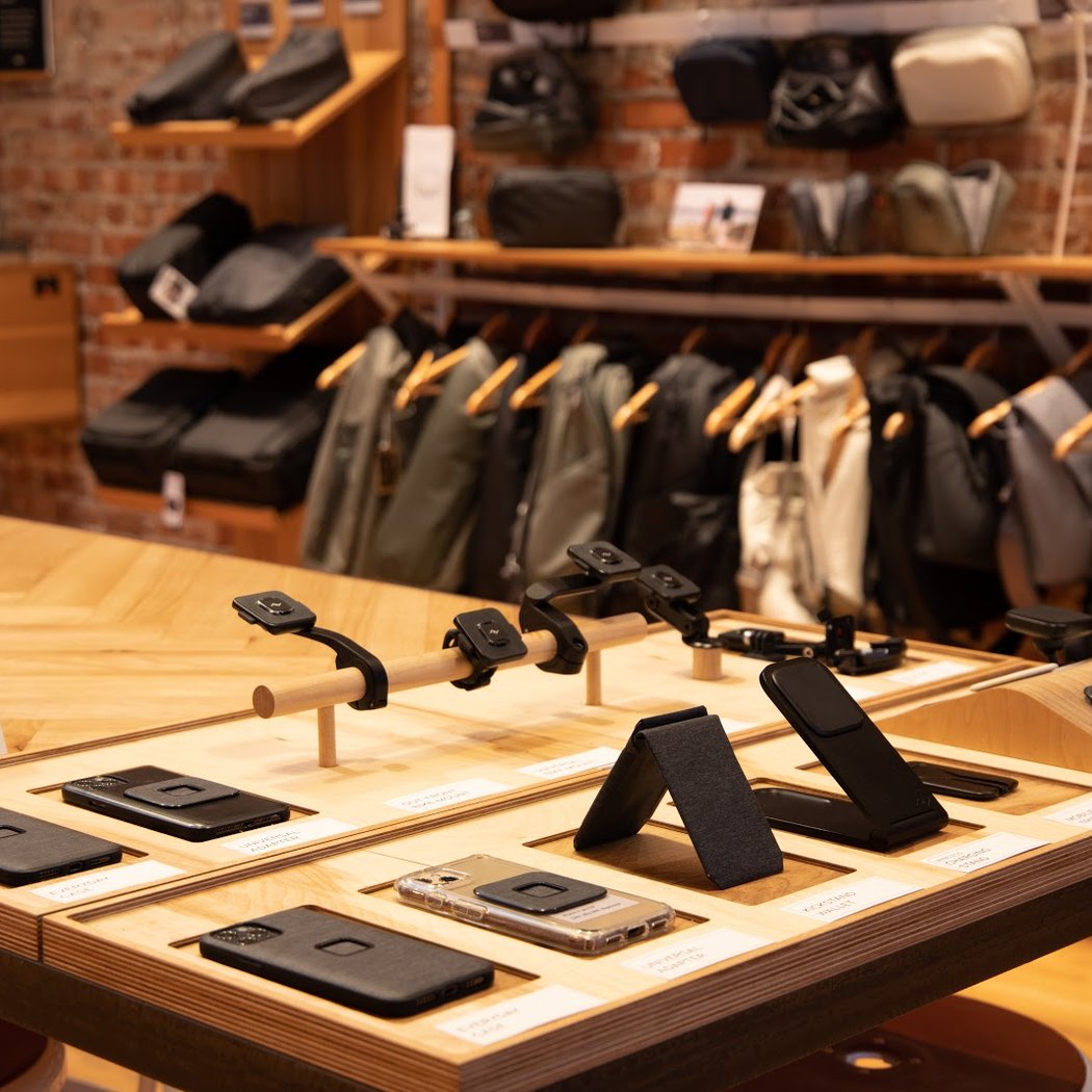 Peak Design SF Store 1
