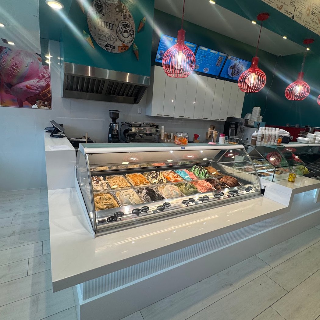 Zohar's Gelato Cafe 1