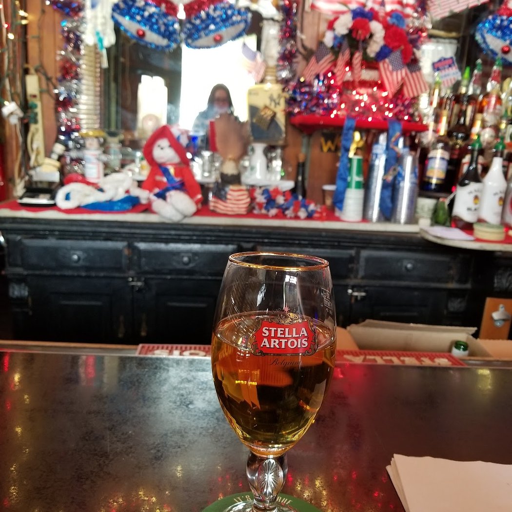 Kelly's Bar 2