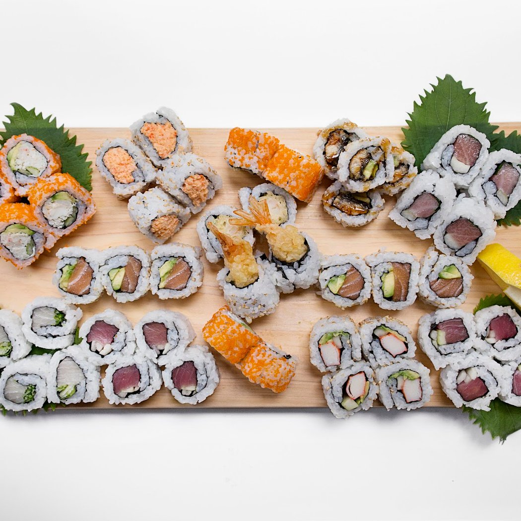 MakiMaki Sushi - 1 NY Plaza 1
