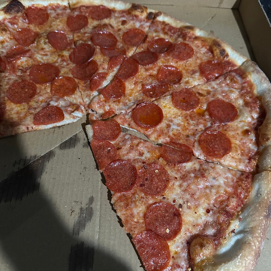 Tony's Pizza 3
