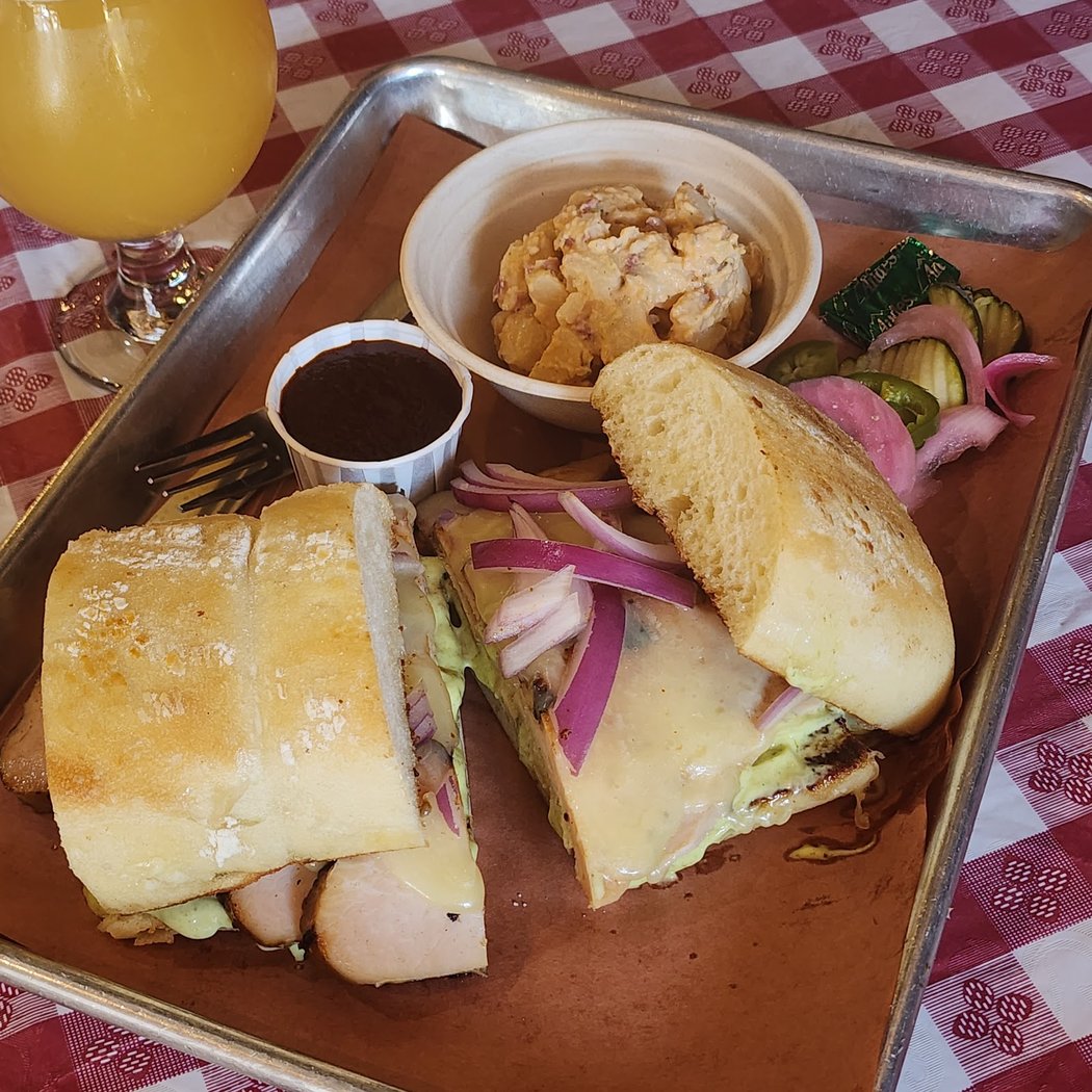 Trail Dust BBQ 3
