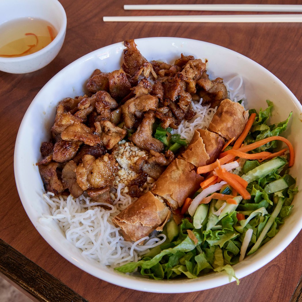 Kevin & Chris’s Noodle House 3