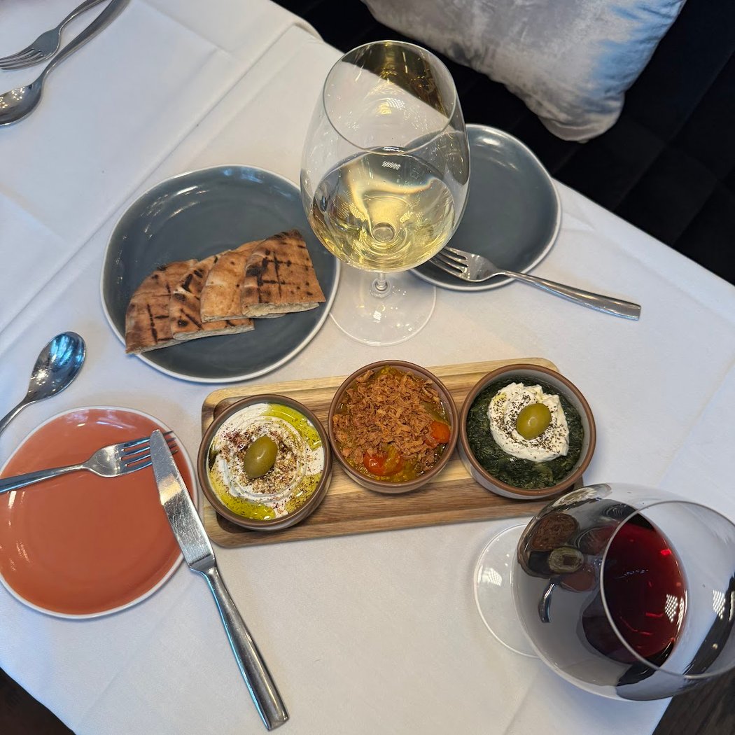 Shiraz Kitchen & Wine Bar 1