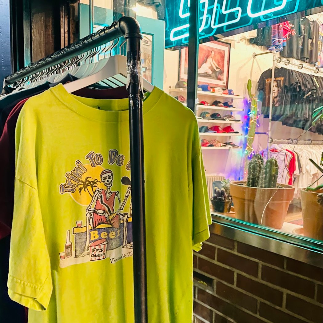 SLCT Stock NYC 1
