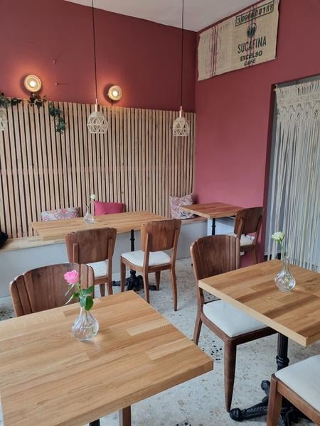 Roslina Café 2