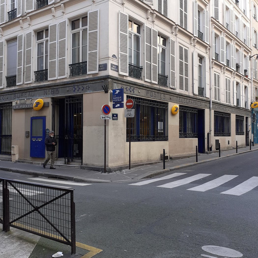 LA POSTE 3