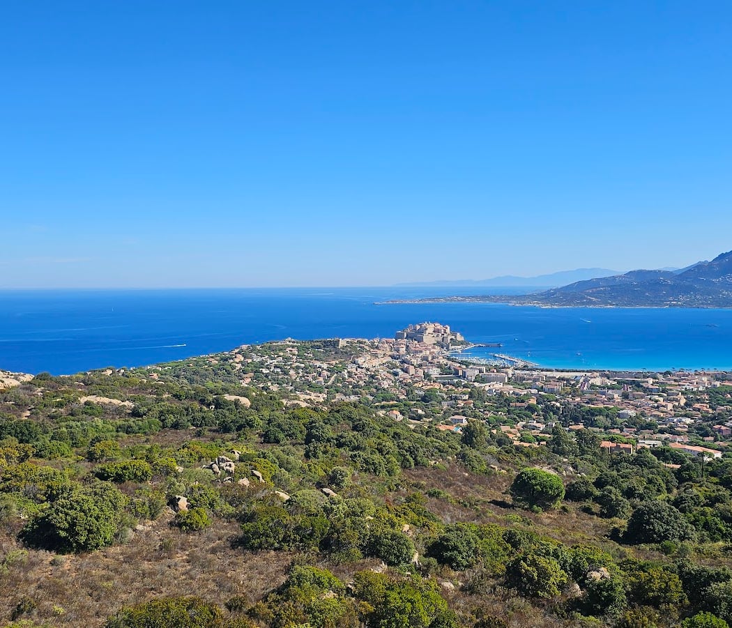Tra Mare e Monti Rentals 3