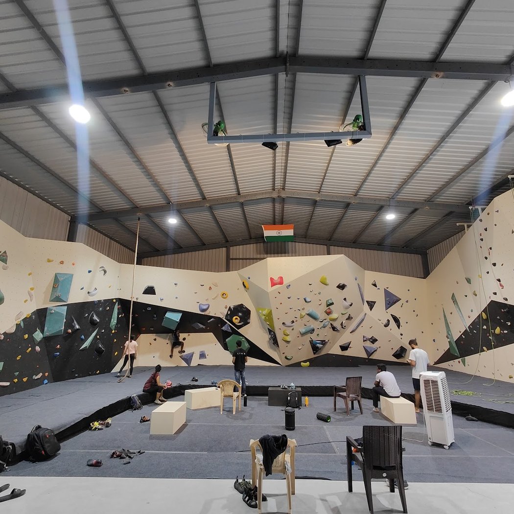 Elevate :The Climbing Company 2