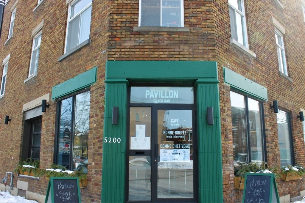 Pavillon Snack Bar 2