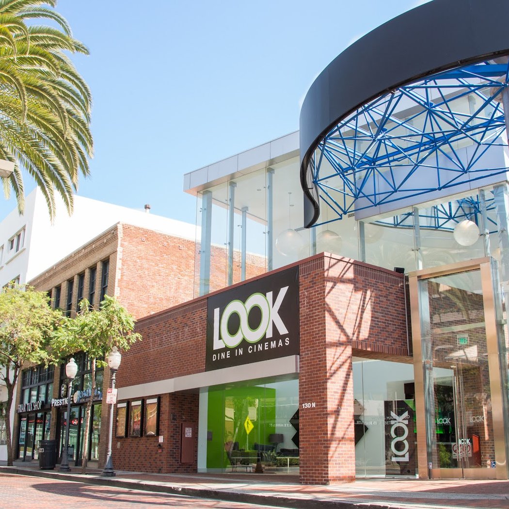 LOOK Dine-In Cinemas Glendale 3