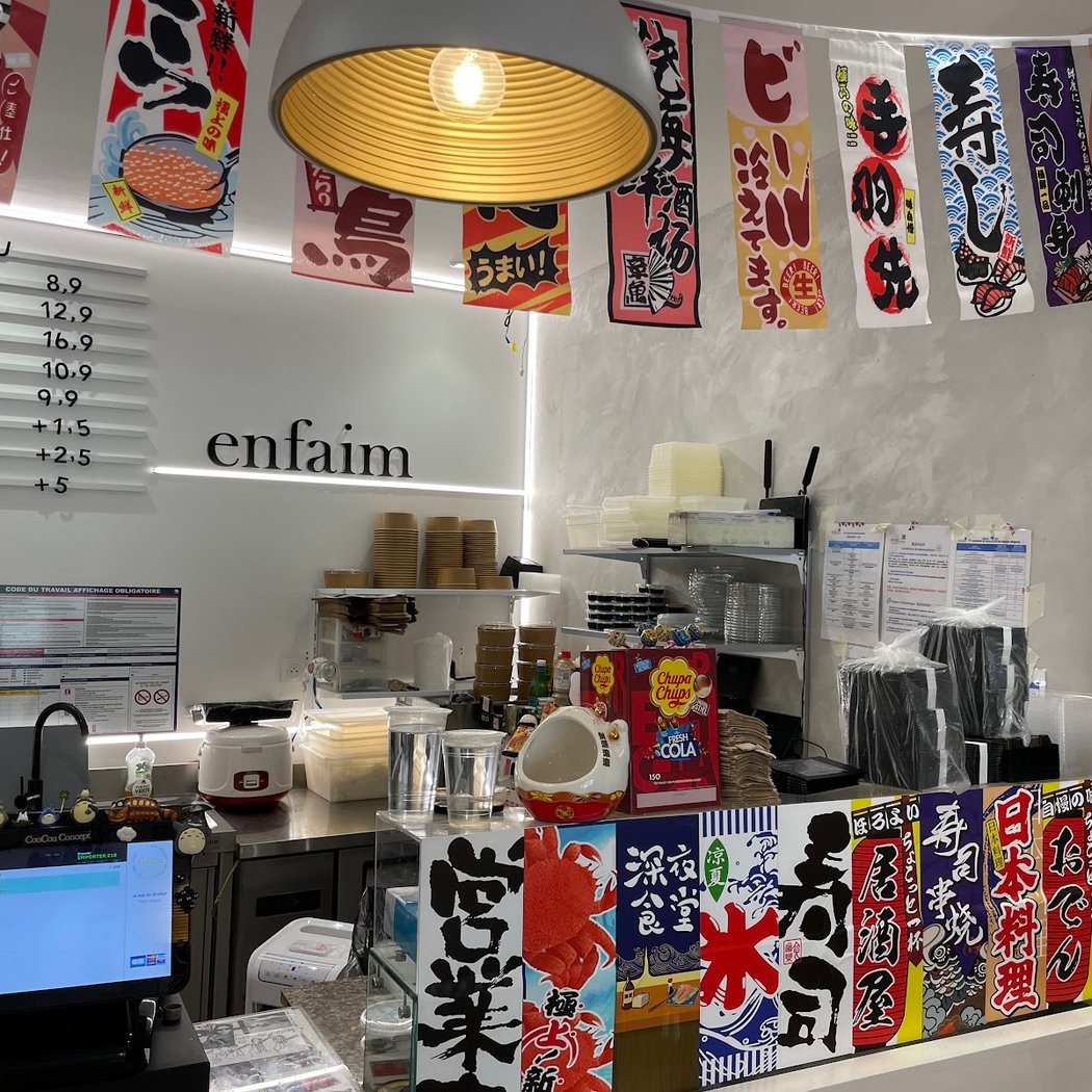 Enfaim sushi poke bubble tea 3