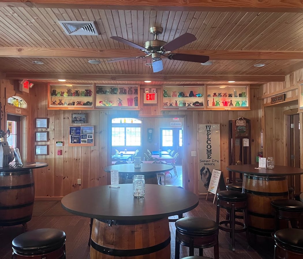 Summit City Farms & Winery 3
