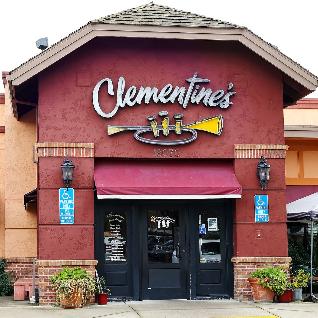 Clementine's 3