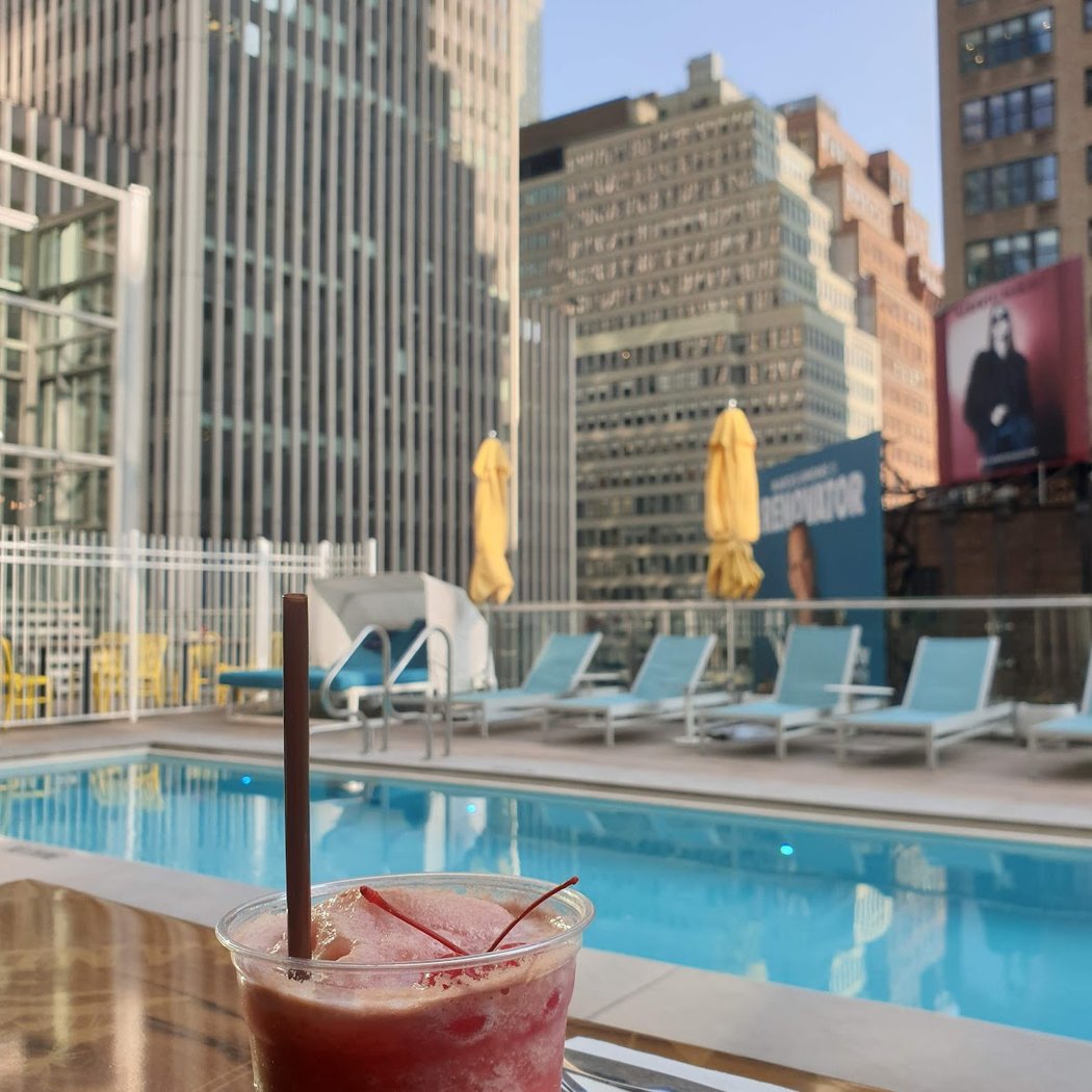 LandShark Bar & Grill - Times Square 1