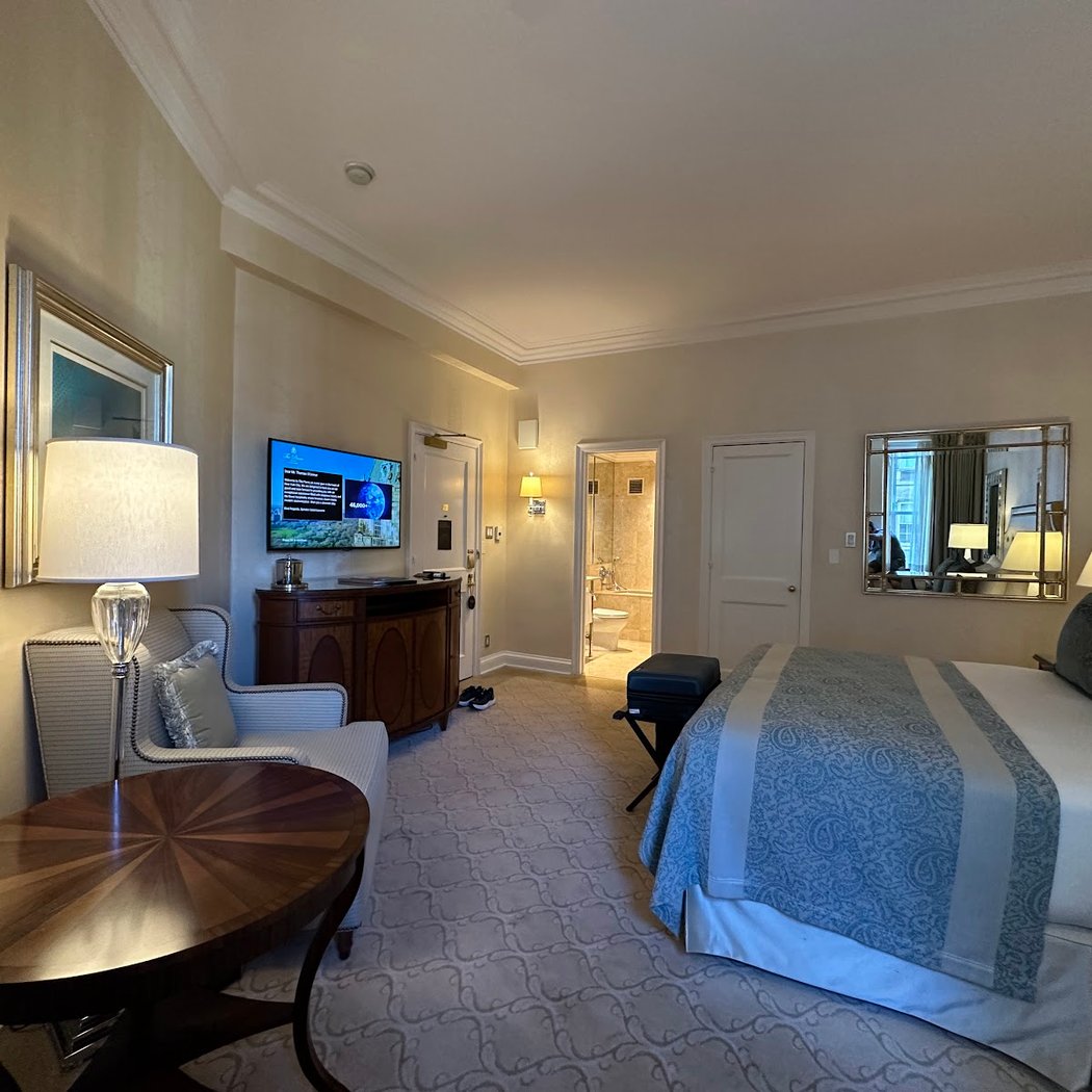 The Pierre, A Taj Hotel, New York 3