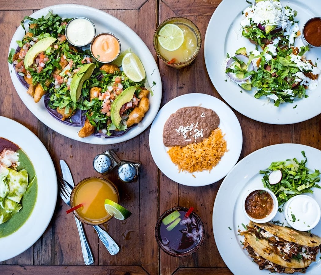 Móle Mexican Bar & Grill - West Village 1