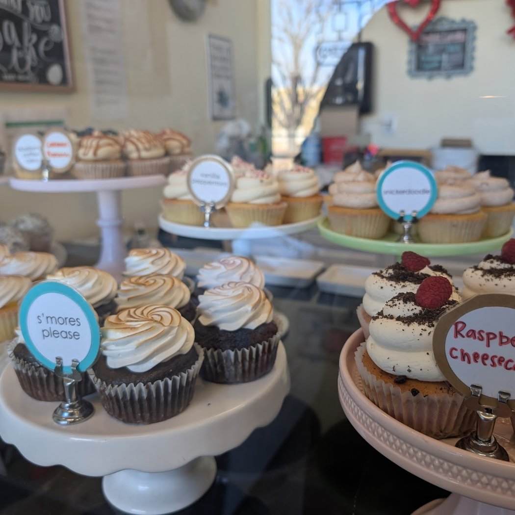 Frost Cupcake Factory 1