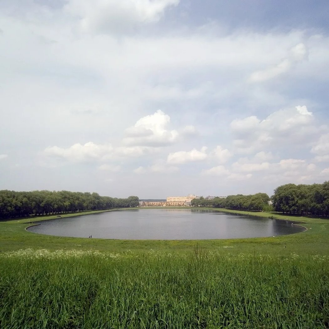 Pièce d'Eau des Suisses 2