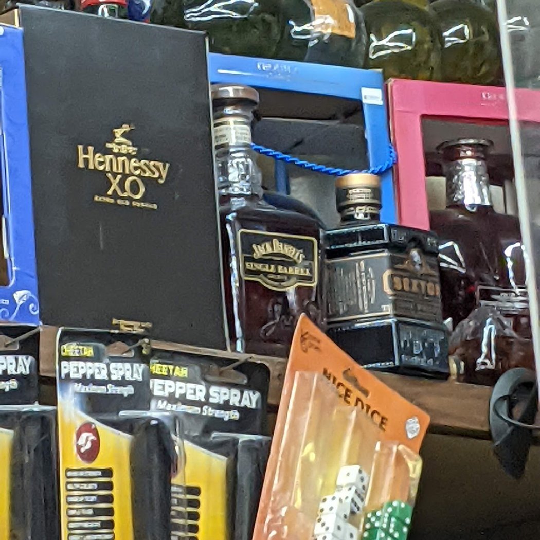 Tennyson Liquors & Deli 1