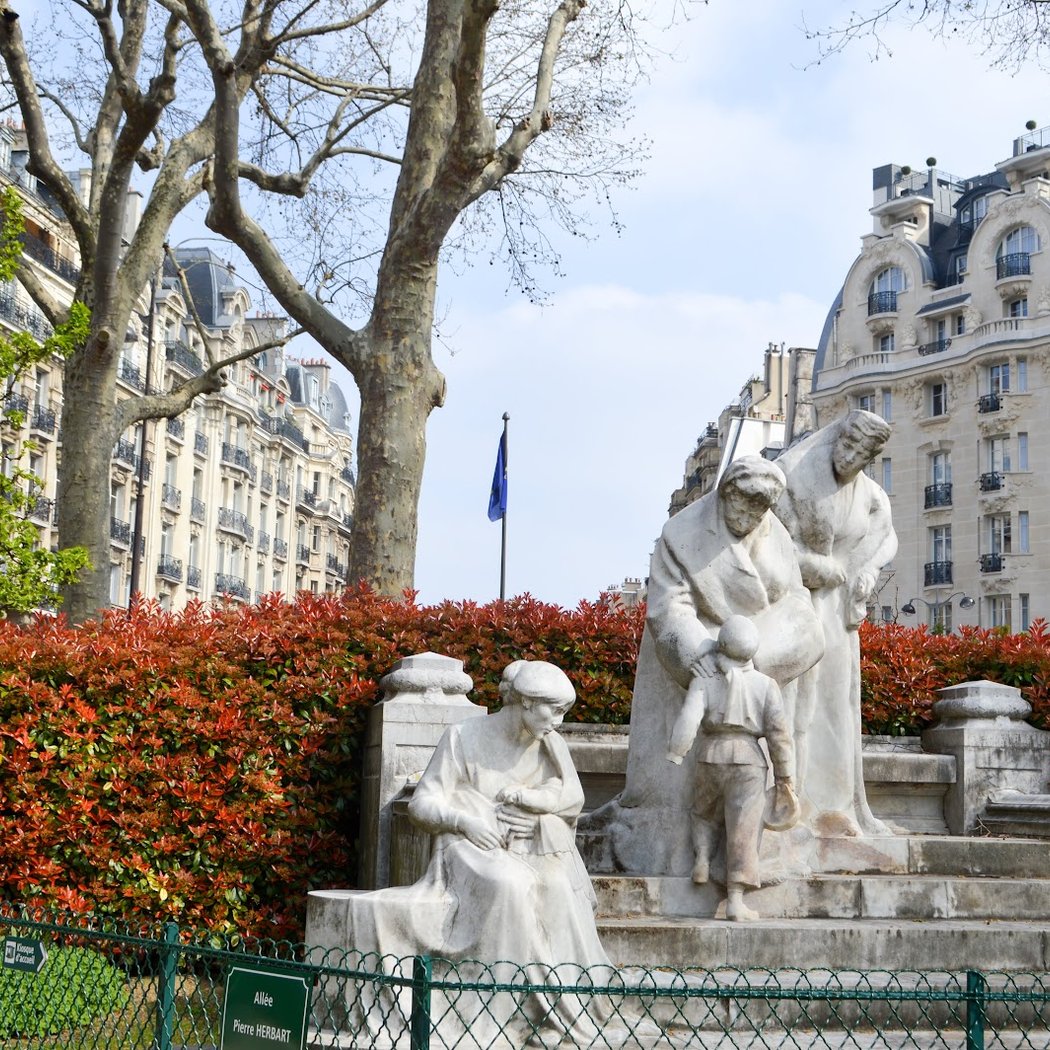 Square Boucicaut 2