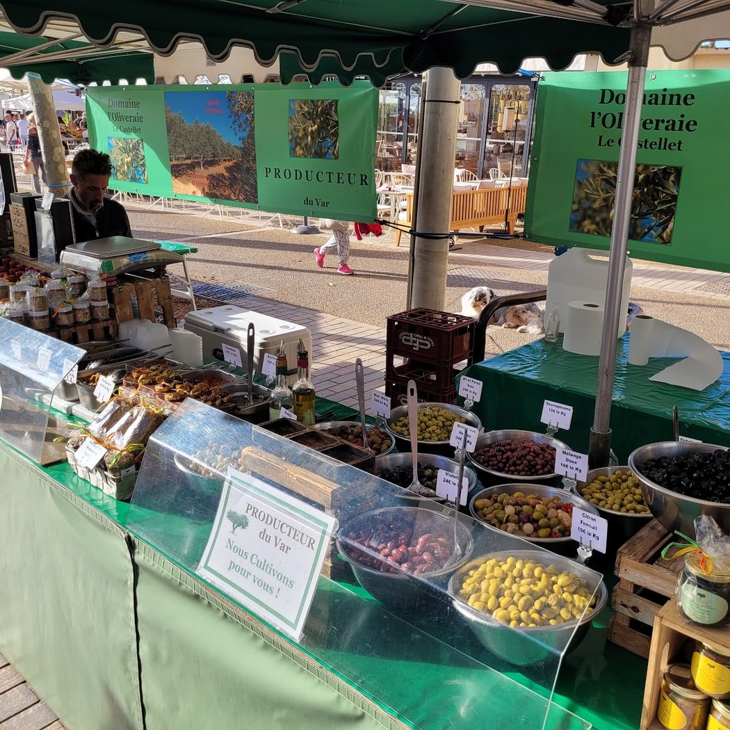 The market of Bandol 1