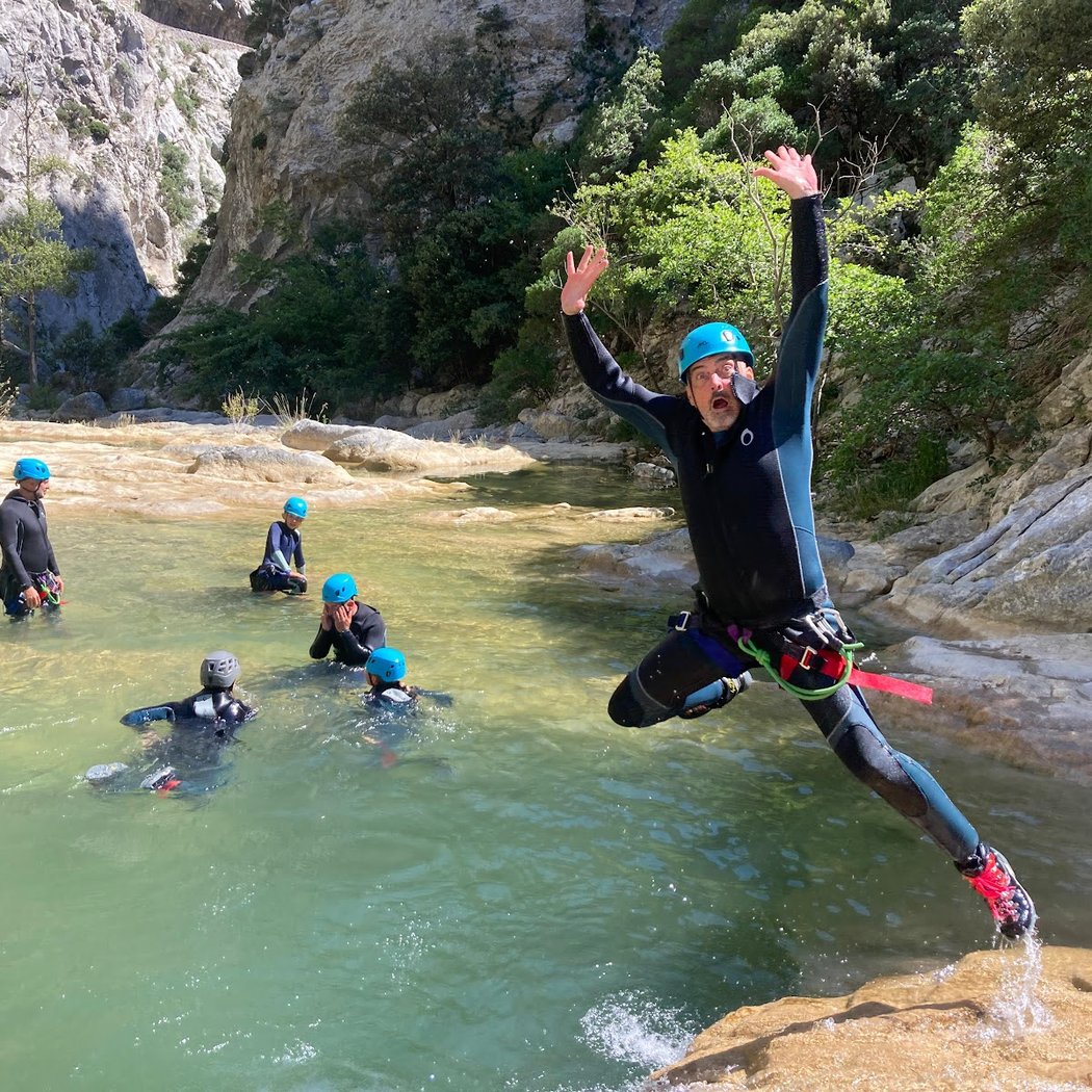 Oxygen Aventure : Canyoning, Via Ferrata, Spéléologie dans les Pyrénées Orientales et l'Aude 2
