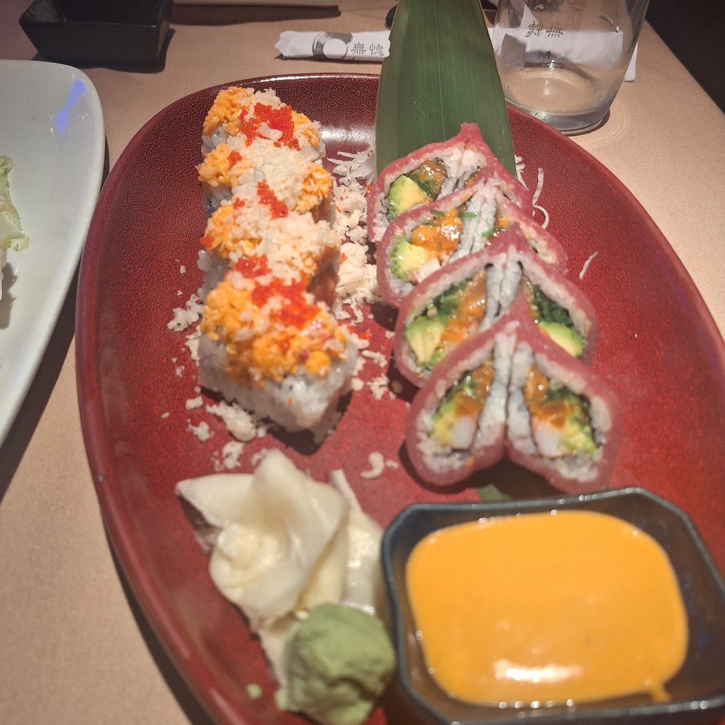MoCA Asian Bistro 3