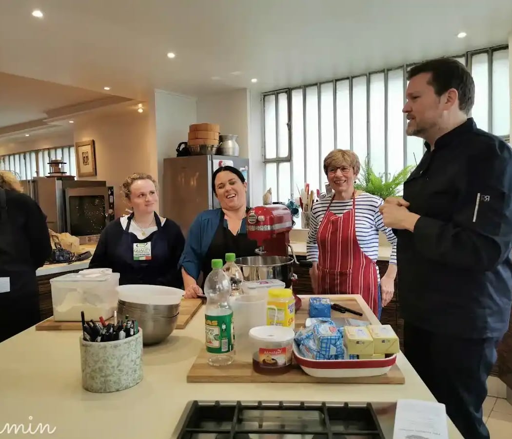 L'atelier De La Cuisine De Bernard Cooking Classes À Paris 3