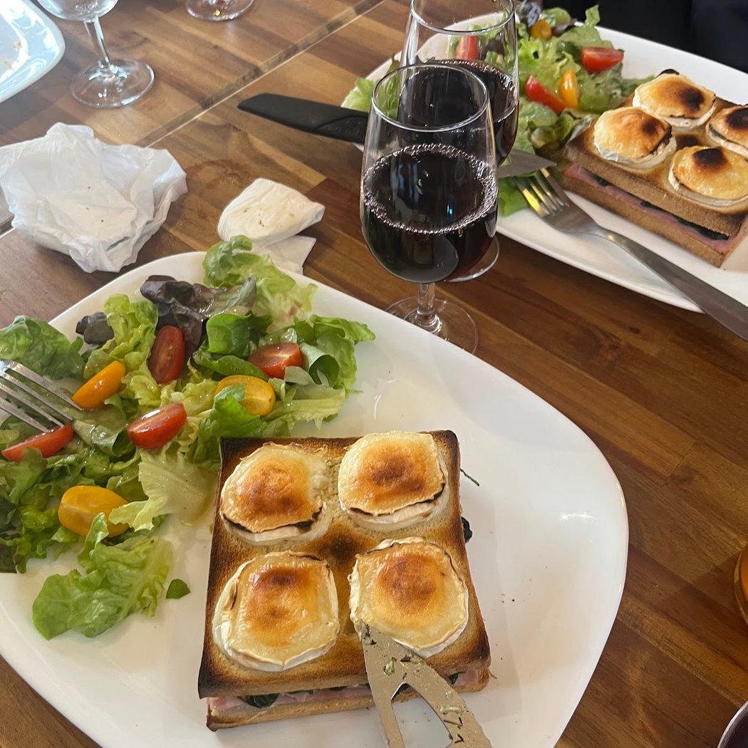 Bar Le Caradoc 3