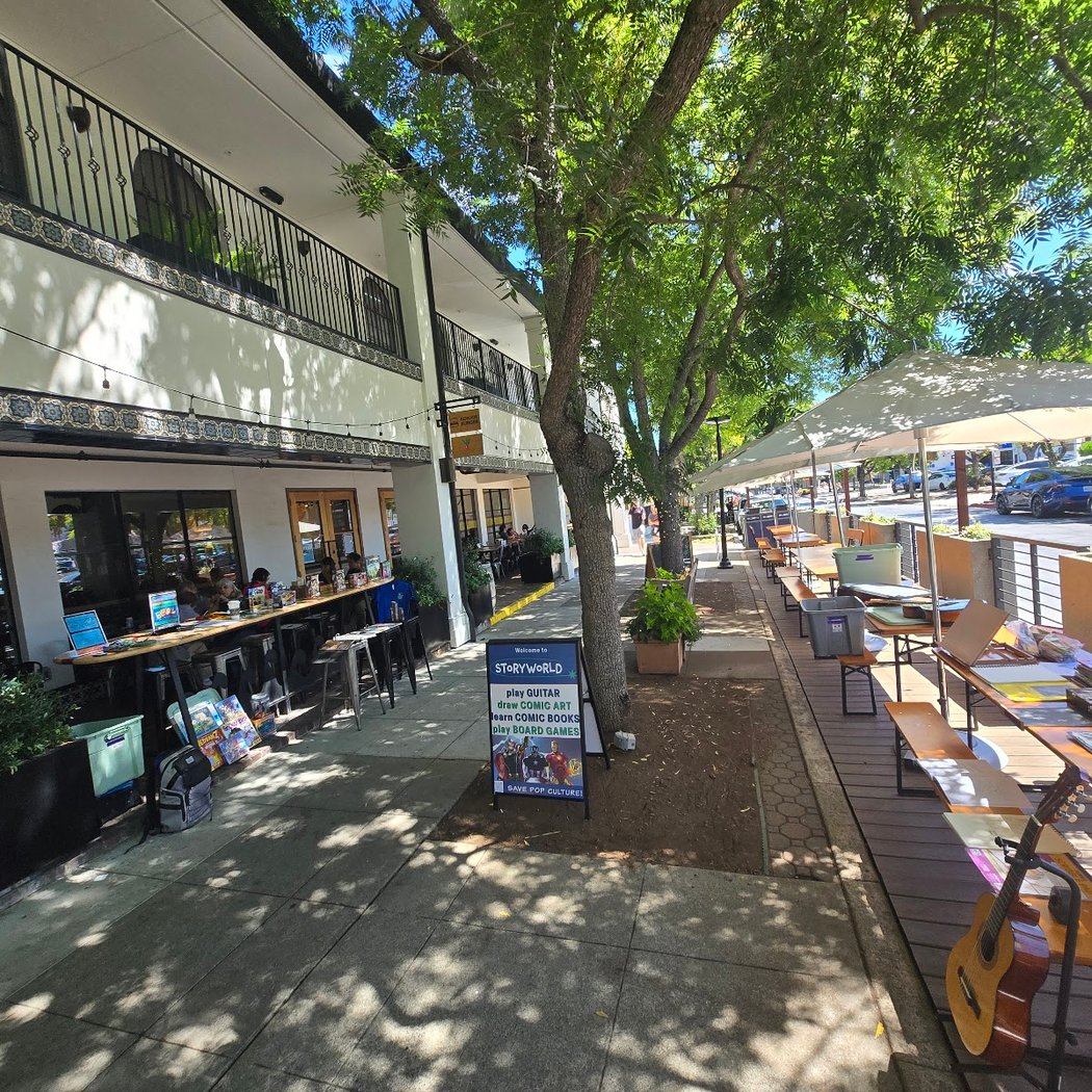 Downtown Los Altos Bubbly Stroll 5