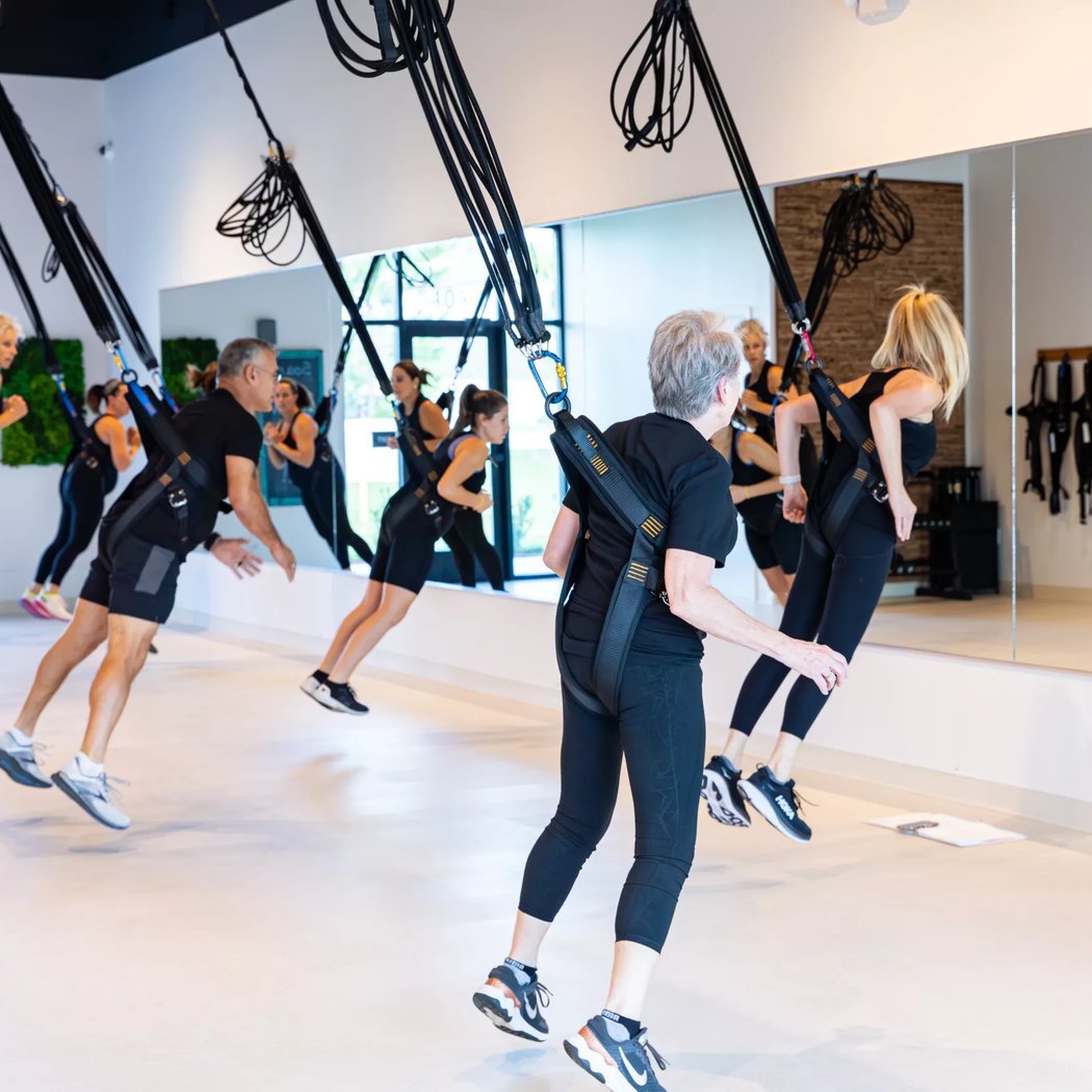 Soaring Bungee Fitness Studio 1
