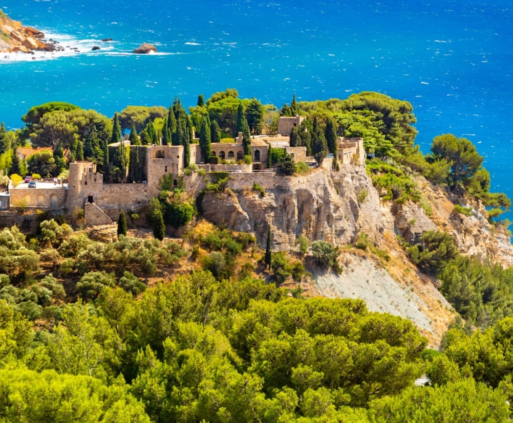 Cassis 3
