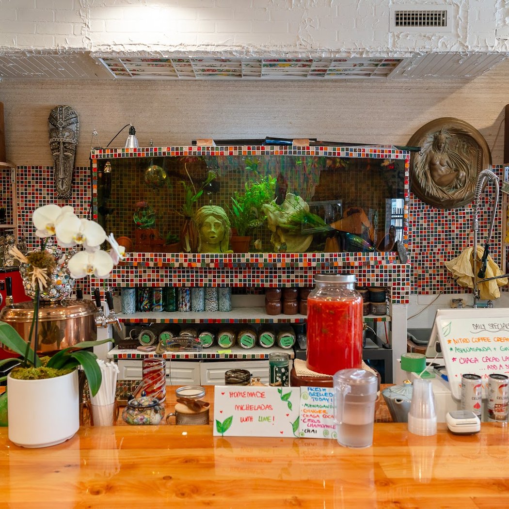 Kosmic Community Anti Bar & Coffee Shop 2